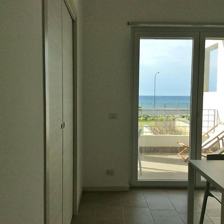 Appartamenti Vacanze Villa Meo Villafranca Tirrena Zewnętrze zdjęcie