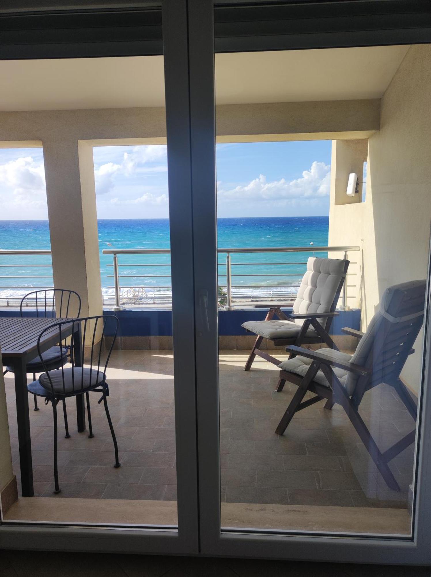 Appartamenti Vacanze Villa Meo Villafranca Tirrena Zewnętrze zdjęcie